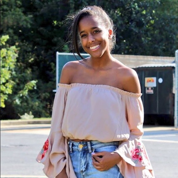 Profile Picture of Autumn Harrod (@ogdimples) on Poshmark