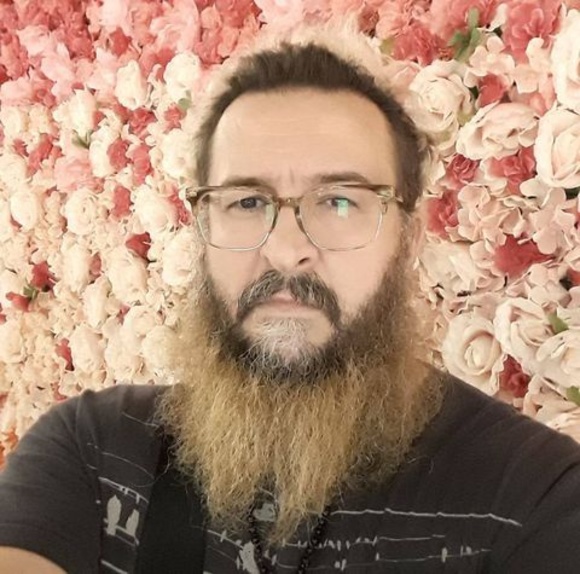 Profile Picture of Marcelo Machado (@marcelomachado3) on Poshmark