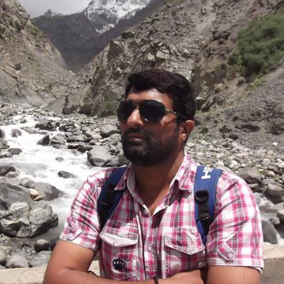 Profile Picture of Fayyaz Hussain (@fayyazhussain7) on Twitter