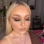 Profile Picture of Lois Gardner (@loisgardnermakeup) on Instagram