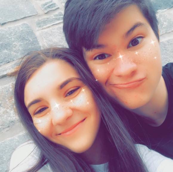 Profile Picture of Alexa Esposito (@alexae2343) on Poshmark