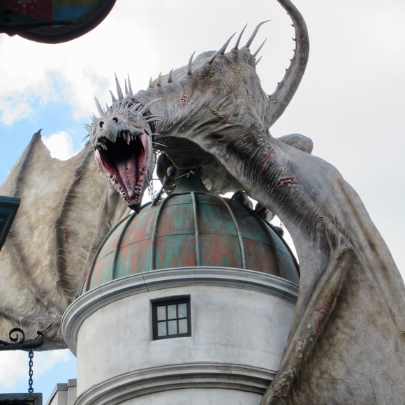 Profile Picture of Samantha Kreitner (@slayrbuffy) on Poshmark