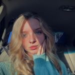 Profile Picture of 𝒜𝓊𝓉𝓊𝓂𝓃 𝒫𝑒𝒶𝓇𝓈𝑜𝓃 (@paige_app) on Instagram