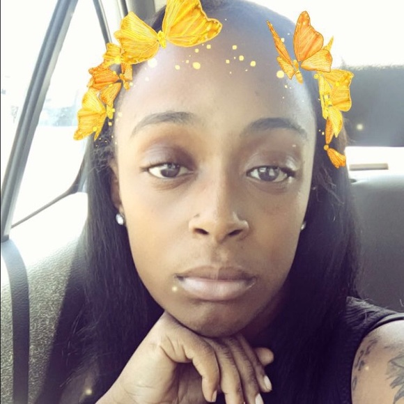 Nakeeda Parker - Poshmark Profile Picture of Nakeeda Parker (@nakeedap) on Poshmark