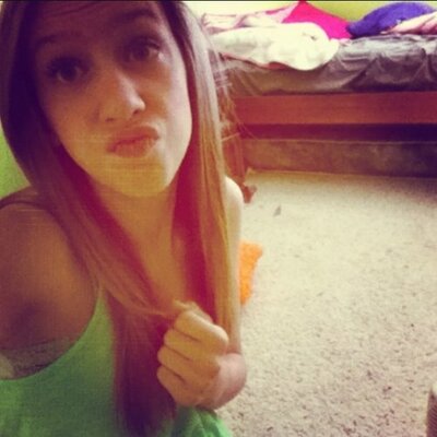 Profile Picture of Kelley Nicole (@chikka4eva) on Twitter