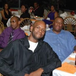 Profile Picture of Darrell Burrell (@Darrell72801901) on Twitter