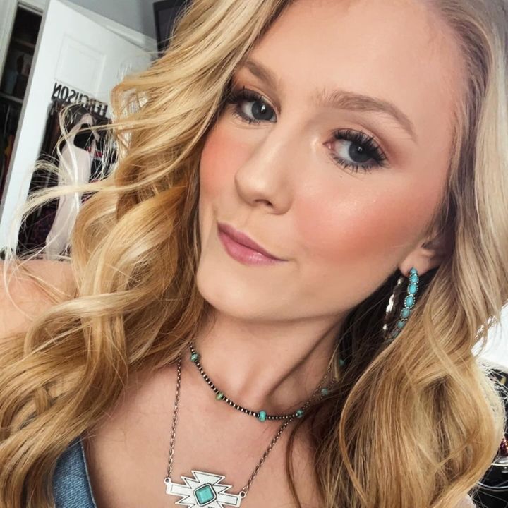 Profile Picture of   Jacy Elkins (@jacyelkins)... (@jacyelkins) on Tiktok