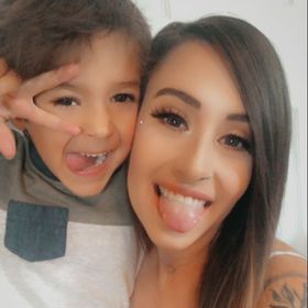 Profile Picture of Brynne Looney (@brynnelooney) on Pinterest