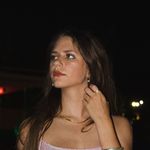 Profile Picture of Hope ❤︎ Marie ✄ (@hopemnixon) on Instagram