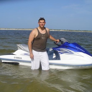 Profile Picture of Andrew Kroeck (@kroeck) on Myspace