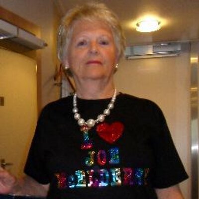 Val - Twitter Profile Picture of Val (@ValerieCarter7) on Twitter