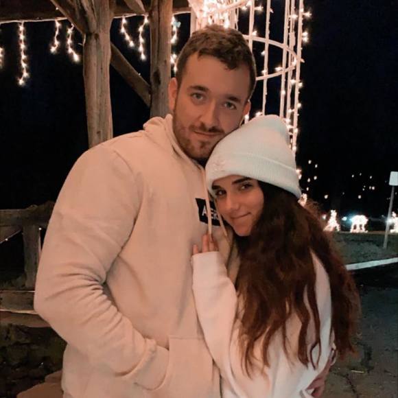 Profile Picture of Max Cote (@cote_23_) on Poshmark