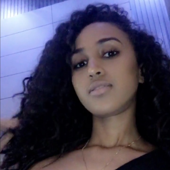 Profile Picture of Danaiyt Girmay (@danaiytg) on Poshmark