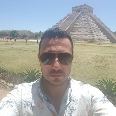 Profile Picture of Omar Chaparro (@omarferchaparro) on Twitter
