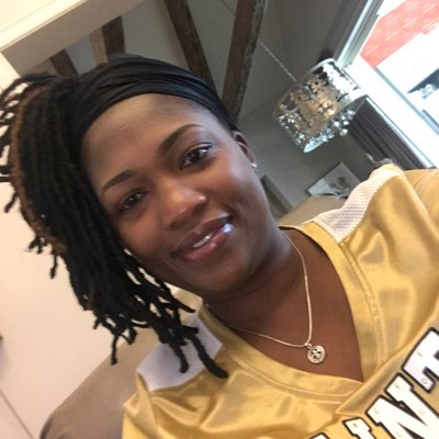 Profile Picture of Tara Corey (@TaraCorey6) on Twitter