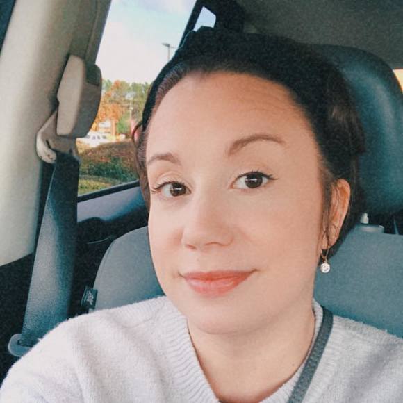 Profile Picture of Lacey Singleton (@laceysinglet322) on Poshmark