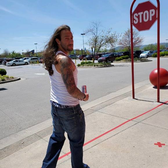 Profile Picture of Joseph Ciancio (@josephciancio0) on Poshmark