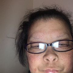 Profile Picture of kim (@kimredman3) on Tiktok