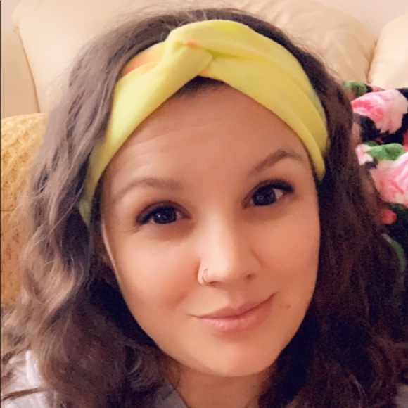 Lynlee Cheaney - Poshmark Profile Picture of Lynlee Cheaney (@cheaney123) on Poshmark