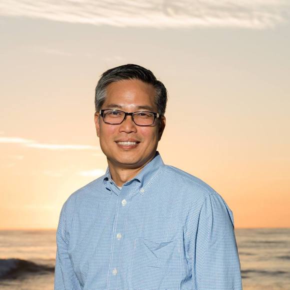 Profile Photo of Henry Kim (@henrykimmd) on Poshmark