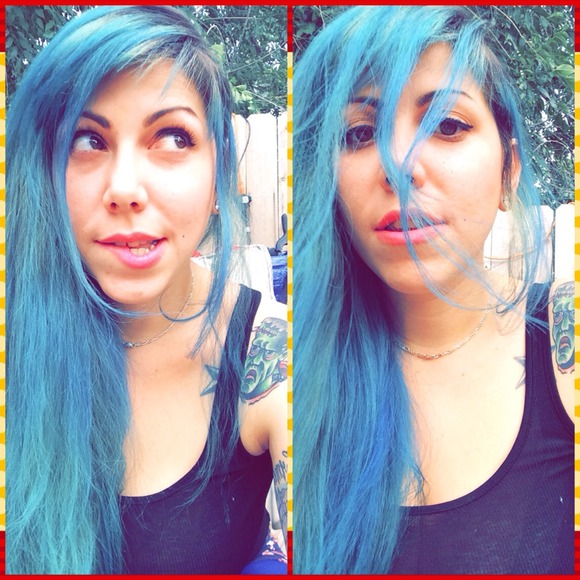 Christina Lamas - Poshmark Profile Picture of Christina Lamas (@atomicensemble) on Poshmark