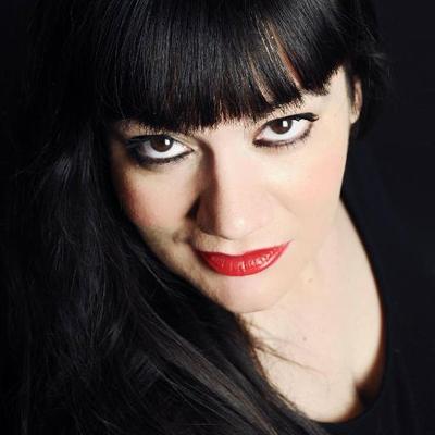 Profile Picture of Esther Marín (@soypuroteatro) on Twitter