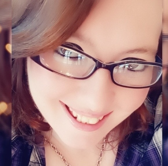 Profile Picture of Brandy Nestell (@brandynestell) on Poshmark