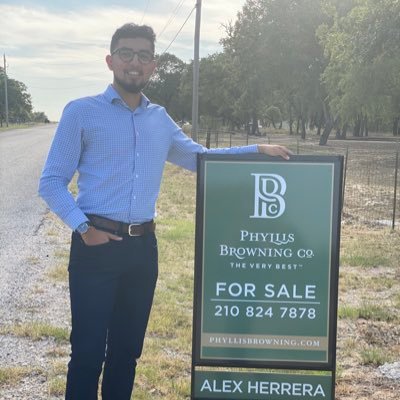 Profile Picture of Alex Herrera (@big_al1995) on Twitter