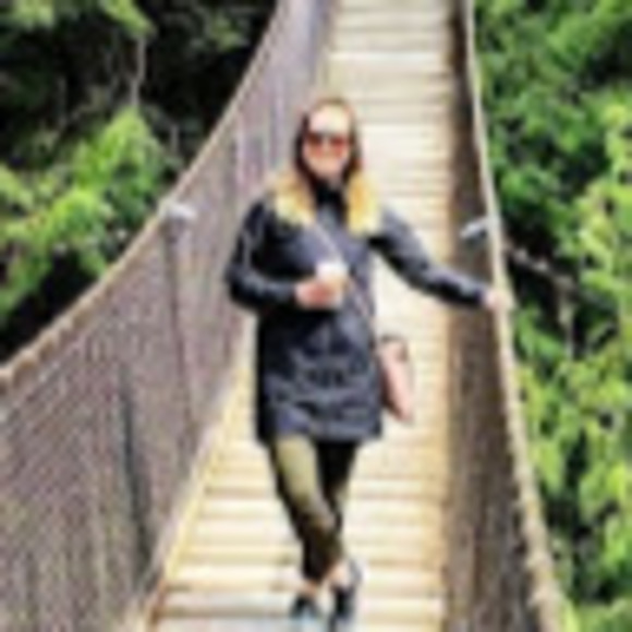 Kyla Ortman - Poshmark Profile Picture of Kyla Ortman (@kyla_ortman) on Poshmark