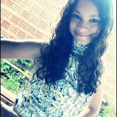 Profile Picture of Ana Carla Guerreiro (@AnaCarlalive04) on Twitter