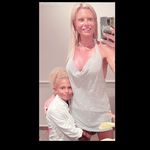 Sian Ellen Griffin Robinson - Instagram Profile Picture of Sian Ellen Griffin Robinson (@siangriffinrobinson) on Instagram