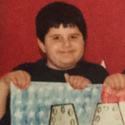 Profile Picture of Evan ‘Gary Neville’ Schweinsteiger (@eroddyrod) on Twitter