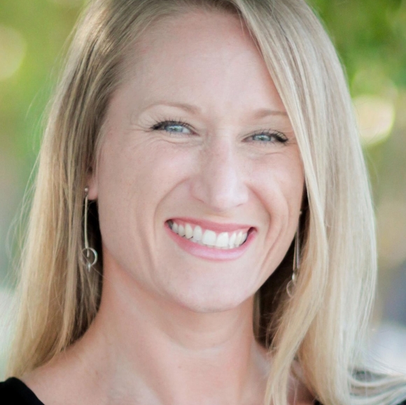 Profile Picture of Nancy Brown (@nancy_brown) on Poshmark