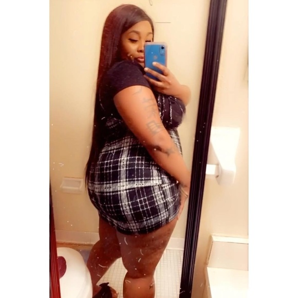 Profile Picture of Marquesa Mcknight (@quesa98) on Poshmark