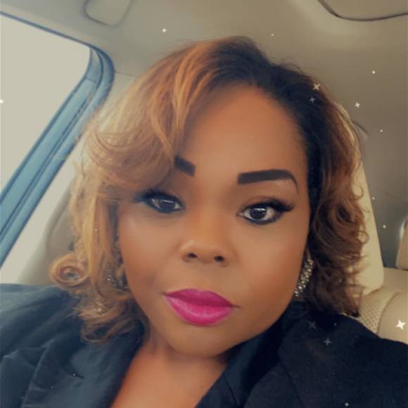 Profile Picture of Cantrell Lovett (@clovett1) on Poshmark