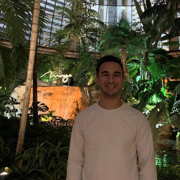 Profile Picture of Marcus Everling (@meverl) on Poshmark