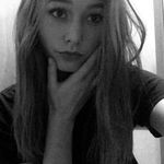 Profile Picture of Amy Cody (@trappedintheamber) on Instagram