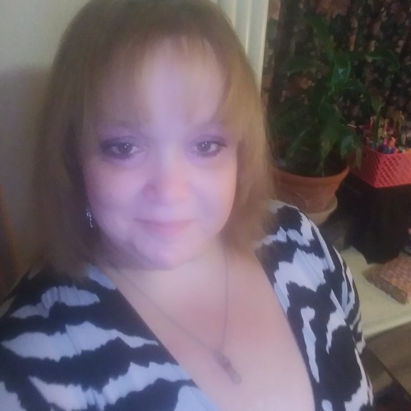 Profile Picture of Jodi Latray (@latray68jodifb) on Poshmark