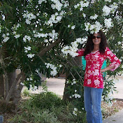 Profile Picture of Amanda Barton (@beechstreetboutique) on Youtube