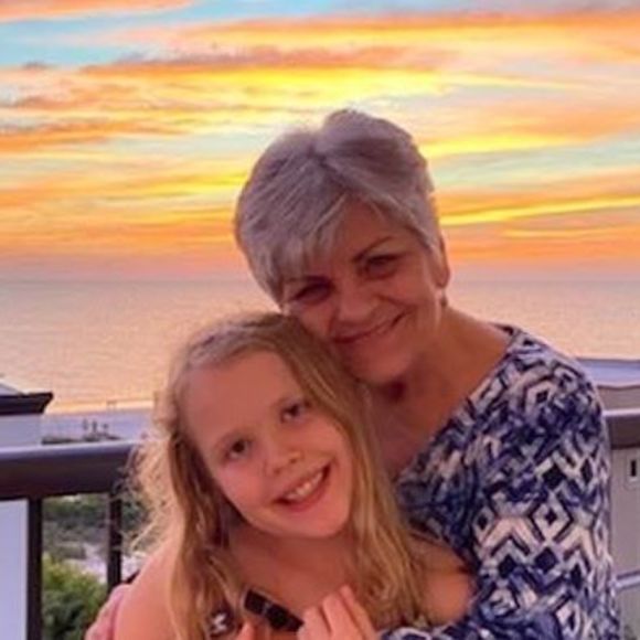 Profile Picture of Betty Kivlen (@booper1944) on Poshmark