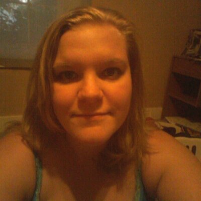 Profile Picture of Samantha Lambert (@Sami_90_09) on Twitter