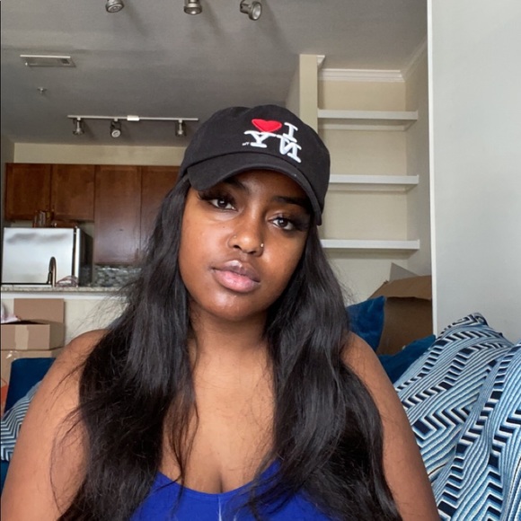 Profile Picture of Iman Ahmed (@iman404) on Poshmark