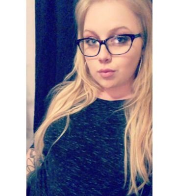 Profile Picture of Crystal Halwick (@crystal_halwick) on Twitter