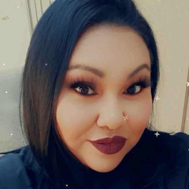 Profile Picture of Olivia Hayes (@@queenbeehayes27) on Tiktok