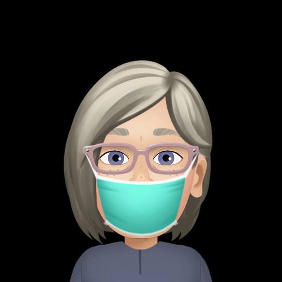 Profile Picture of Anita Hyndman (@sportsmom_02) on Poshmark