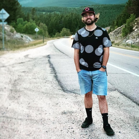 Profile Picture of Jonah Jones (@bighomiej101) on Poshmark