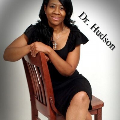 Profile Picture of Dr. Alecia Hudson (@Aleciachosen1) on Twitter