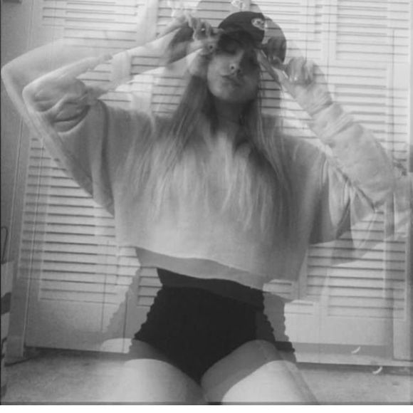 Profile Picture of Bryanna Henshaw (@bryhenshaw) on Poshmark