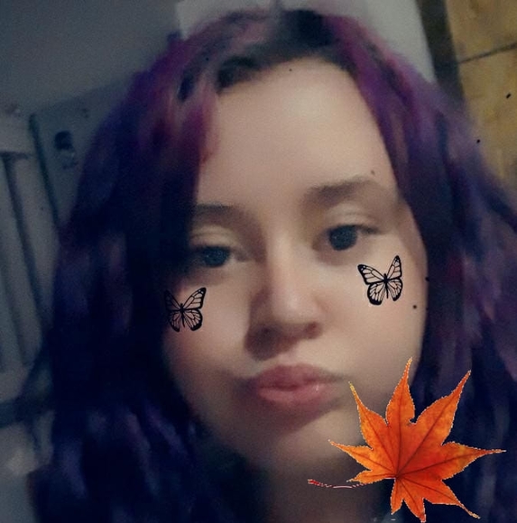 Profile Picture of Dixie Grace (@dixiegracex) on Poshmark