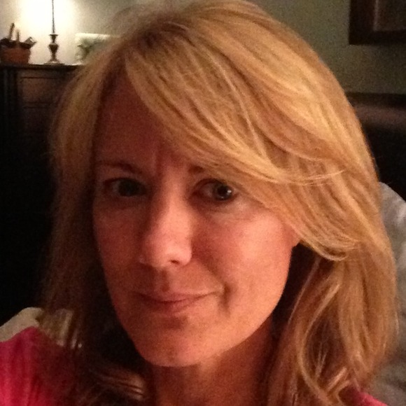 Profile Picture of Tracy Stuart (@tracy2009) on Poshmark